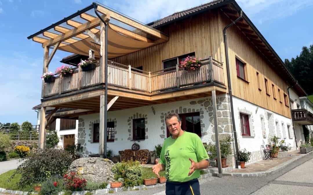 Gerhards Wohnung aus dem eigenen Holz