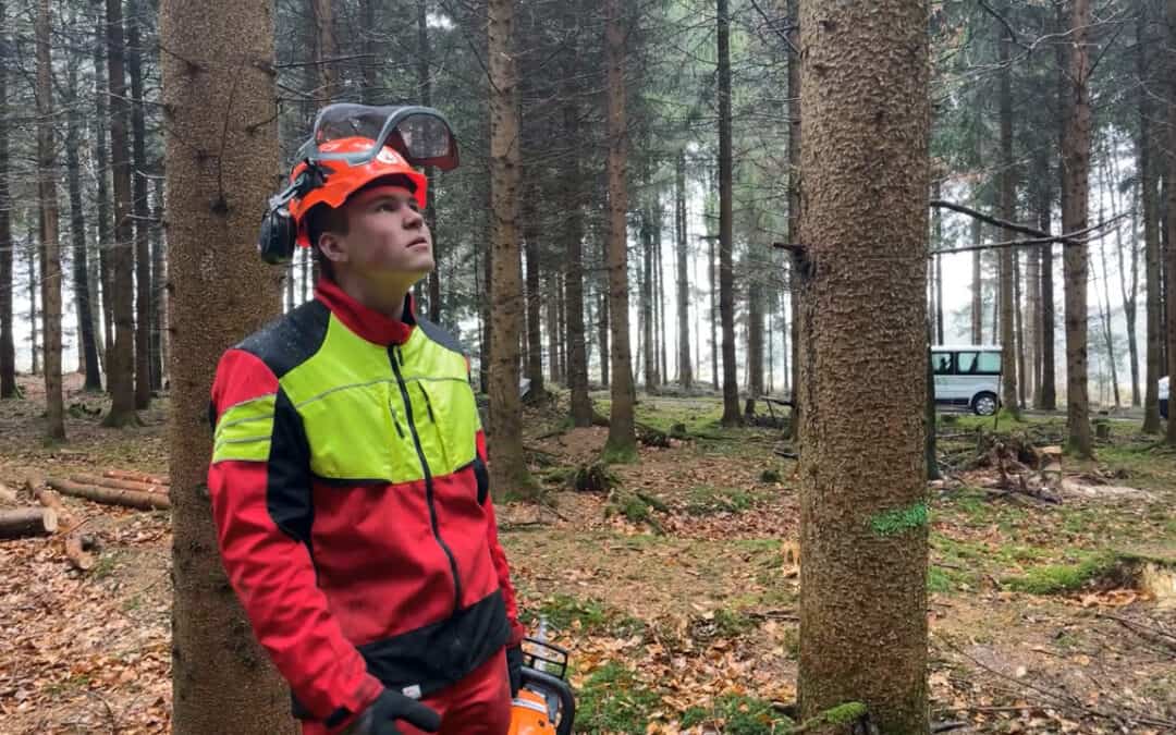 LWS Burgkirchen: Einblick in den Praxisunterricht – der Fällheber