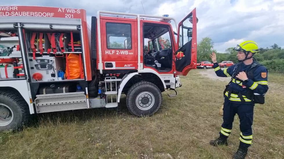 waldgeschichten-waldbrand-praevention-waldbrand-einsatz-lkw