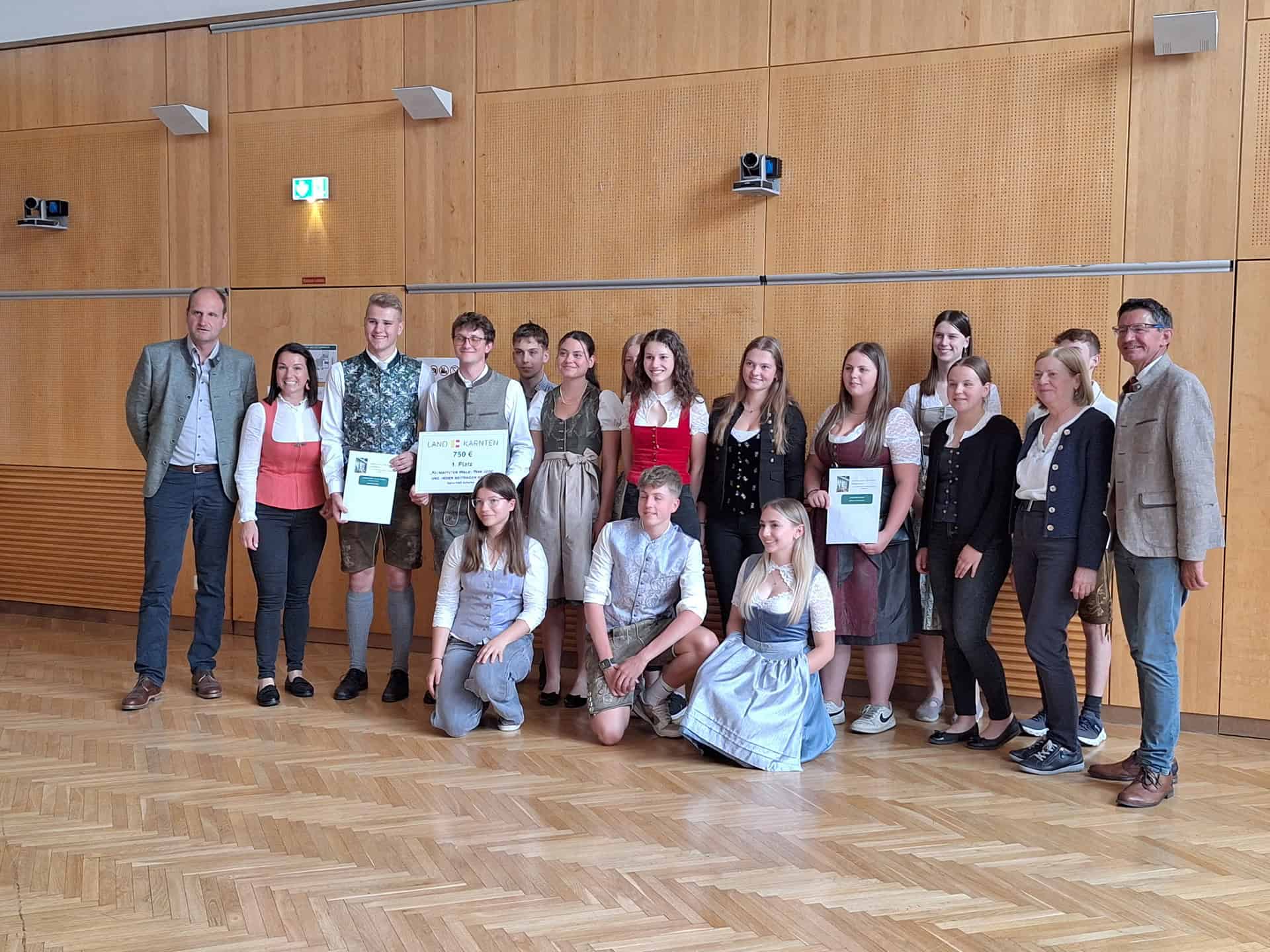 waldgeschichten-preis-agrar-hak Videopreis für Schüler auf waldgeschichten.com